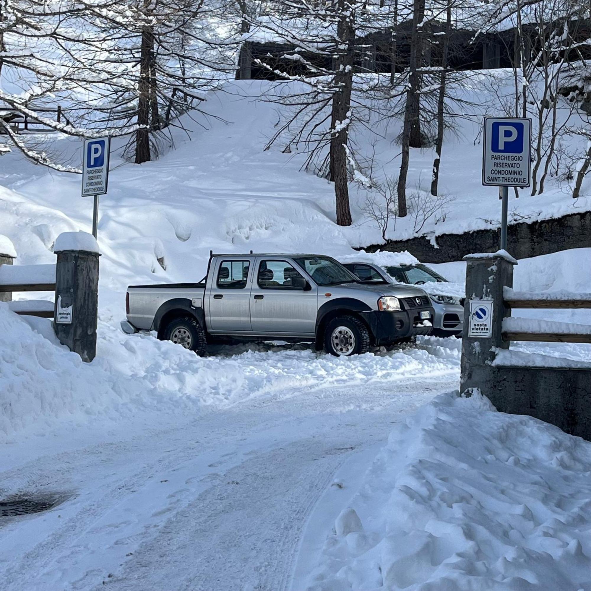 Appartamento Cervinia Fronte Funivie Breuil-Cervinia Exterior foto